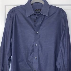 Bloomingdale’s button up dress shirt